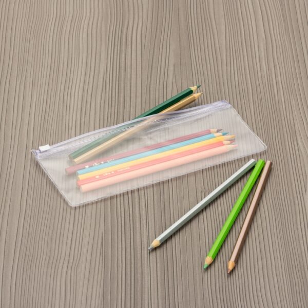 Linha completa em Estojo Personalizado. Mais de 5000 tipos de Brindes entre Sacolas, chaveiros, mochilas, kits churrasco.